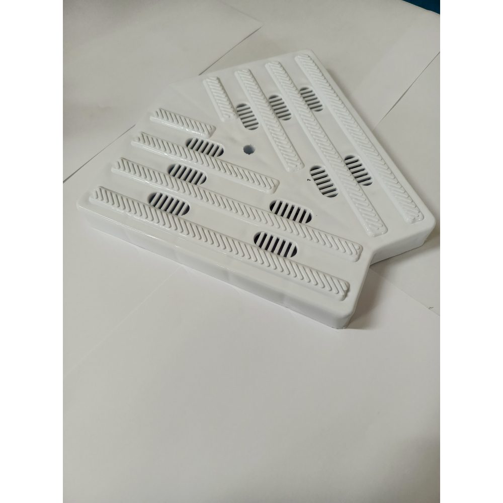 Угловой элемент переливной решетки 180 мм, 45 гр., белый, полипропилен